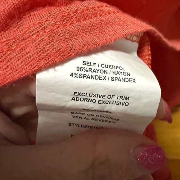 Altar'd State Vibrant Orange Gathered Blouse floral embroidered size M - Picture 6 of 6